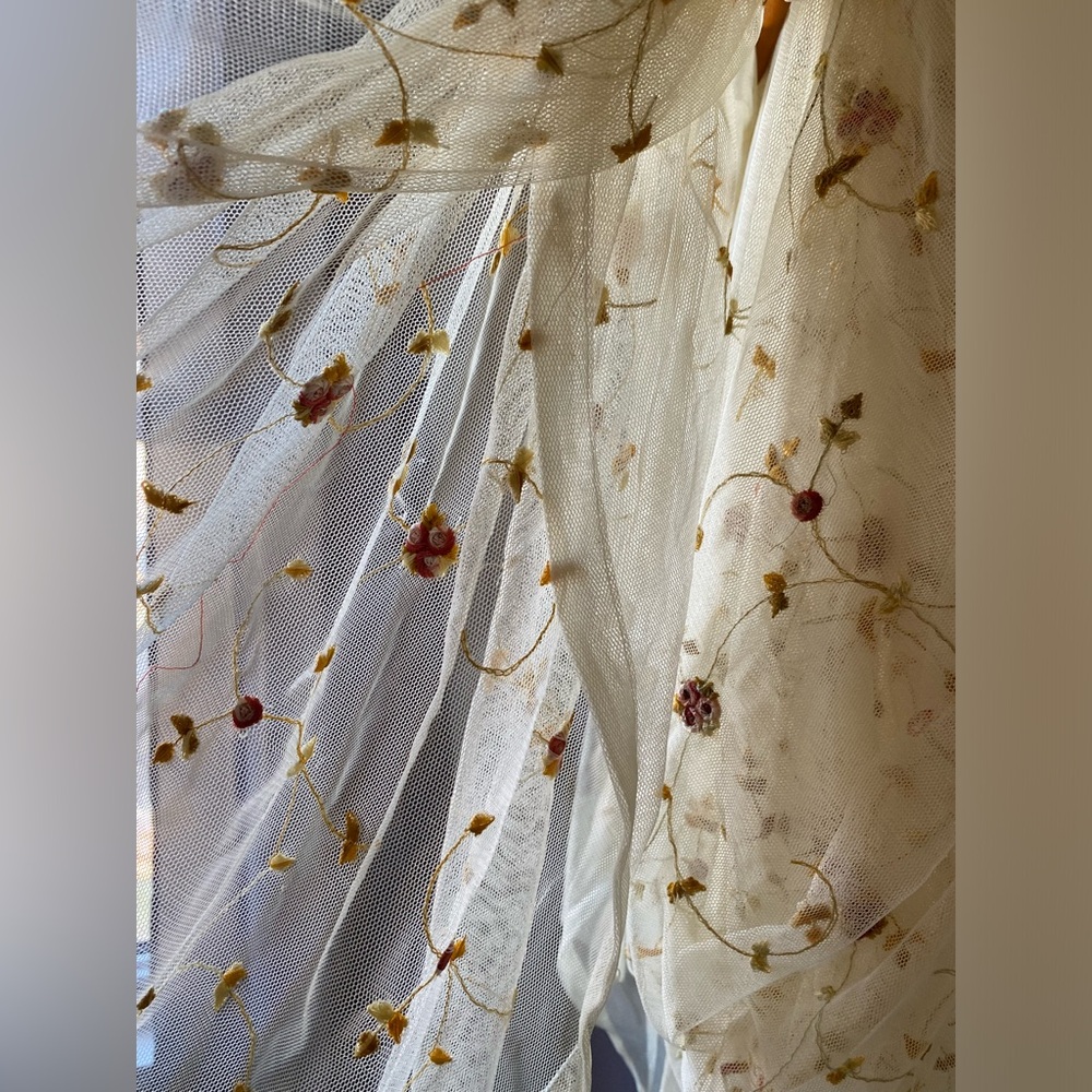 Curtain Boho Embroidered Flower Look Beautiful Flowers Orange Red Yellow - Picture 4 of 7